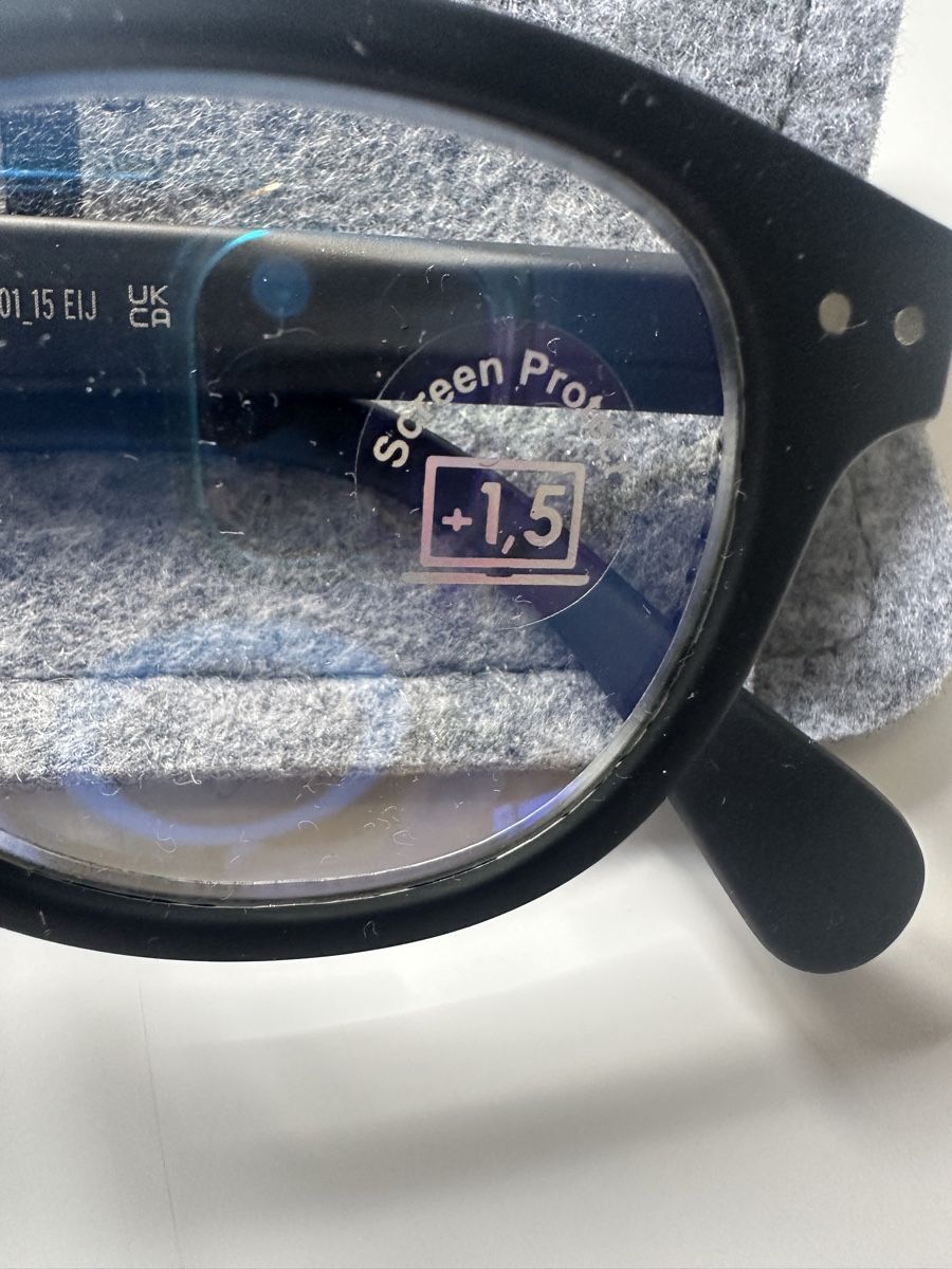 Izipizi Brillen & Gläser: Izipizi Reading Screen – Neu und originalverpackt aus Adliswil von shady2207 2