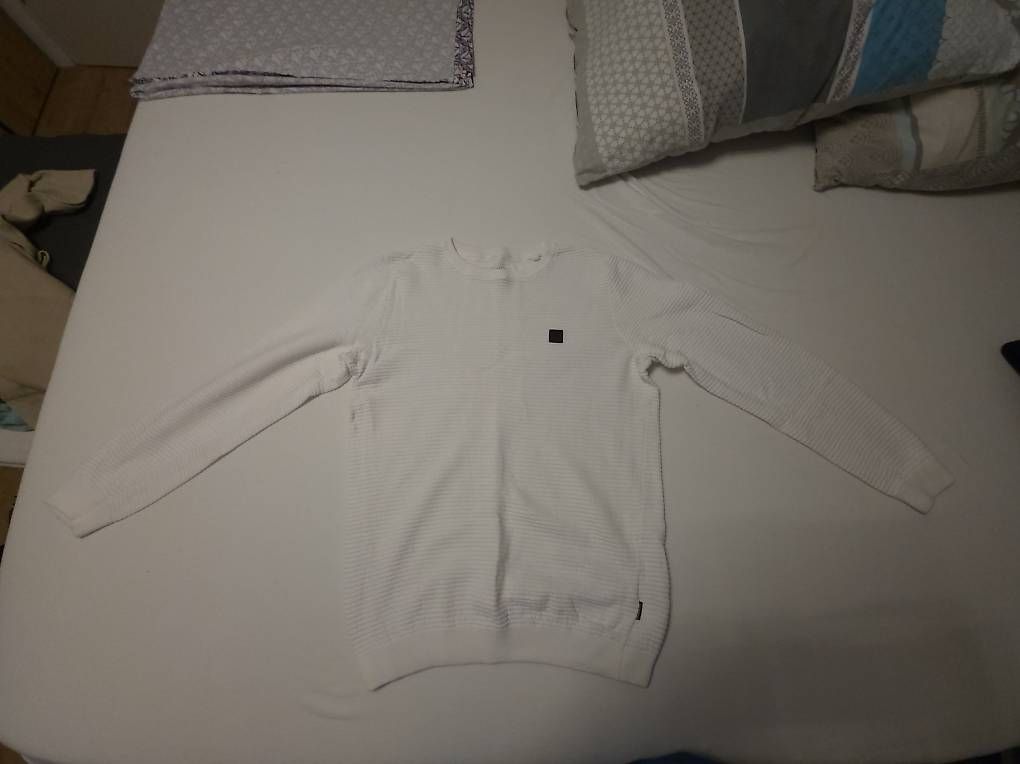 Pullover & Sweatshirts: Weißer Herren Pullover mit Strukturstrick – Gebraucht aus Hölstein von dmi_my97