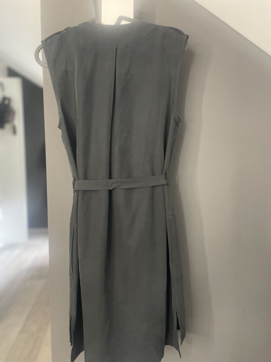 Calvin Klein Vestiti: Westenkleid von Calvin Klein in Seide – Usato da Bronschhofen venduto da Ratz2 2