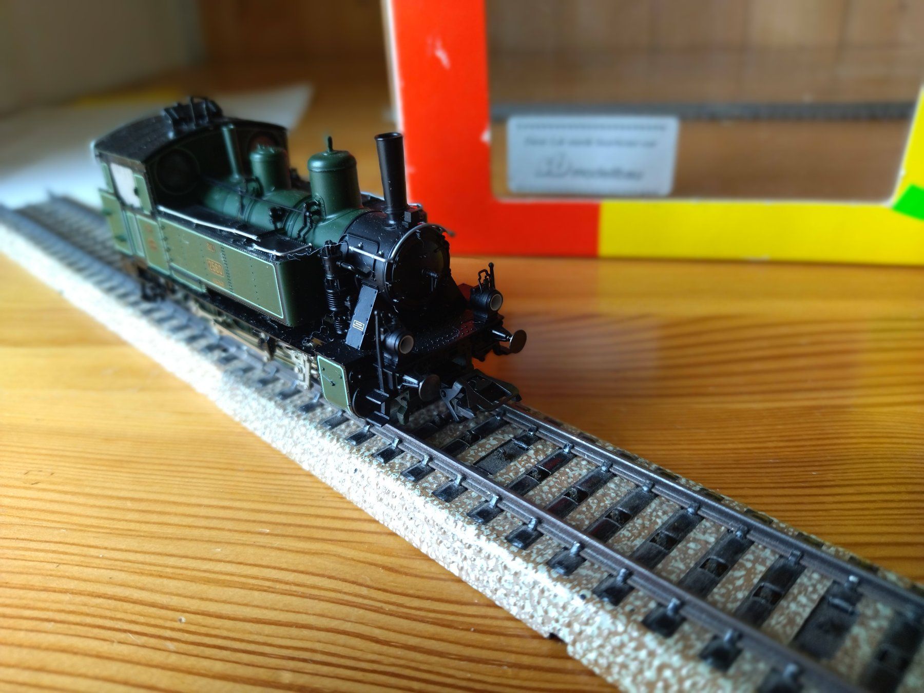 Fleischmann Modellini di ferrovie: Fleischmann Lok 2560 (440) – Usato da Basel venduto da BeanieUp 2