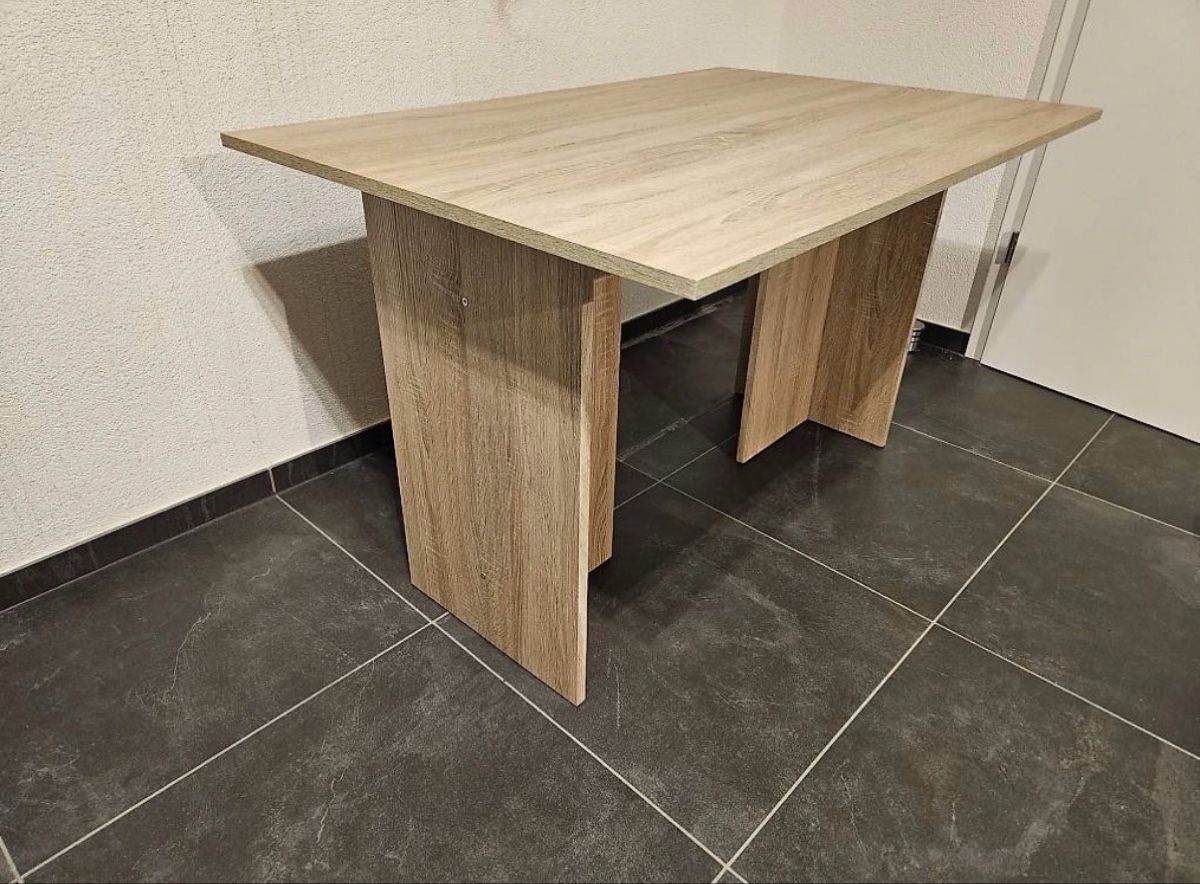 Tables: Esstisch – Neuf (Voir description) à Lyss par DeaDiLuna