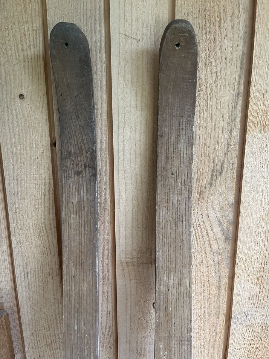 Sci: Vintage Holz Ski mit Lederbindung, Deko, Sammlerstück – Usato da Winkel venduto da Tongabonga 8