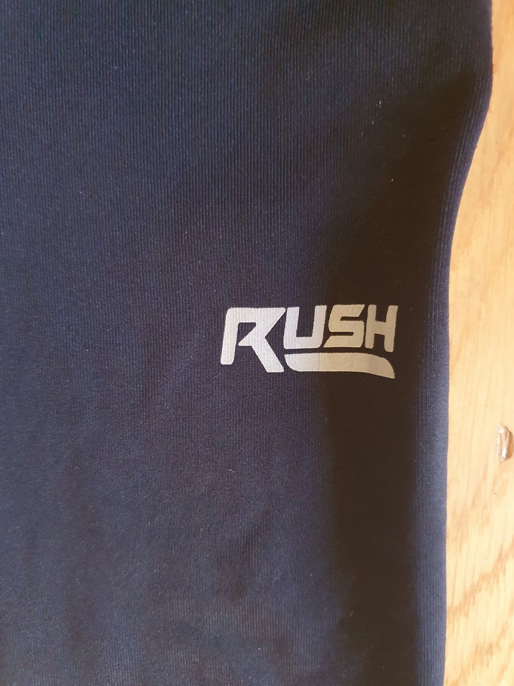 Pantaloni: Trainerhose Rush Grösse 140 – Usato da Zürich venduto da loosebone 2