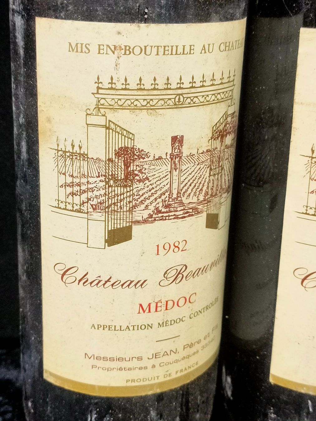 Wein: 2 BOUTEILLES CHÂTEAU BEAUVILLAGE 1982 – Neu (gemäss Beschreibung) aus Genève von Leboucheoreilles 4