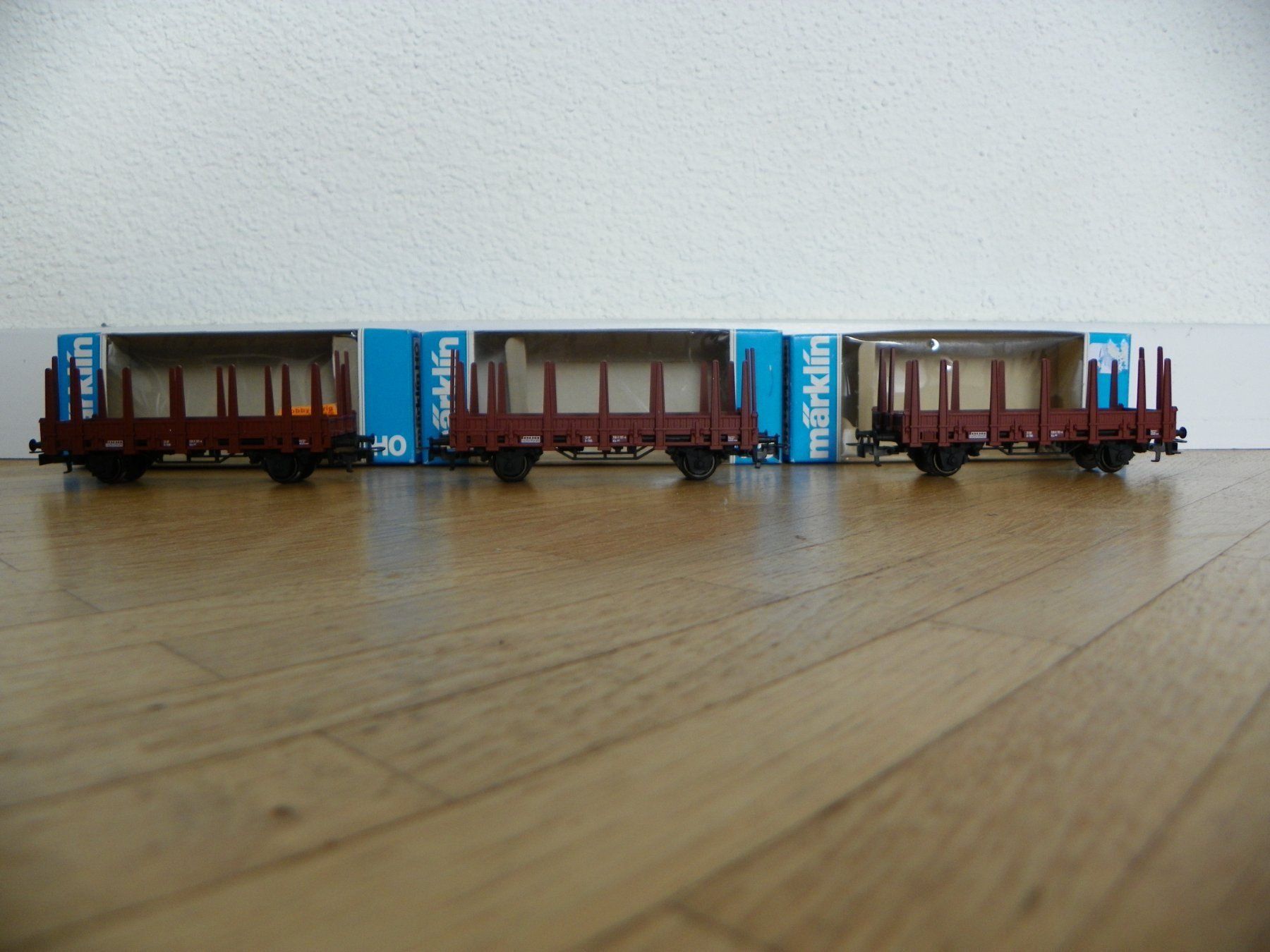 Märklin Modellini di ferrovie: 40 Stück gebrauchte Märklin Güterwagen H0 – Usato da Kriens venduto da mel_r9w8 1