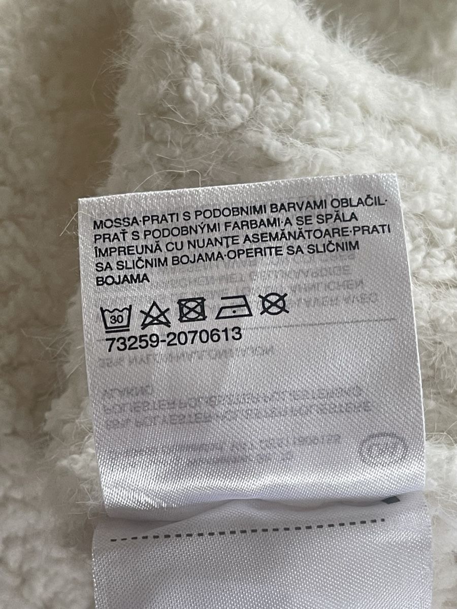 Maglioni & Felpe: Weicher, kuscheliger Pullover in Weiss, Grösse L – Usato da Obernau venduto da Andypsilon70 4