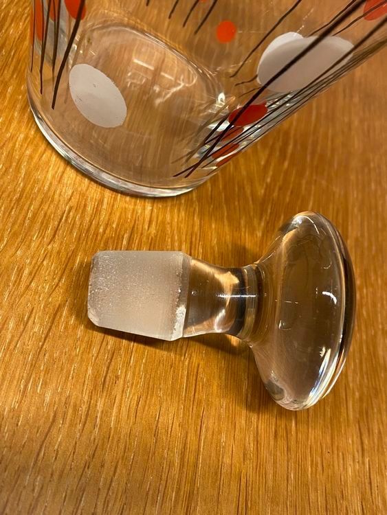 Caraffe: 2)) Eine Karaffe mit grafischem Dekor 50er Jahre – Usato da Flawil venduto da sonnengeist 2