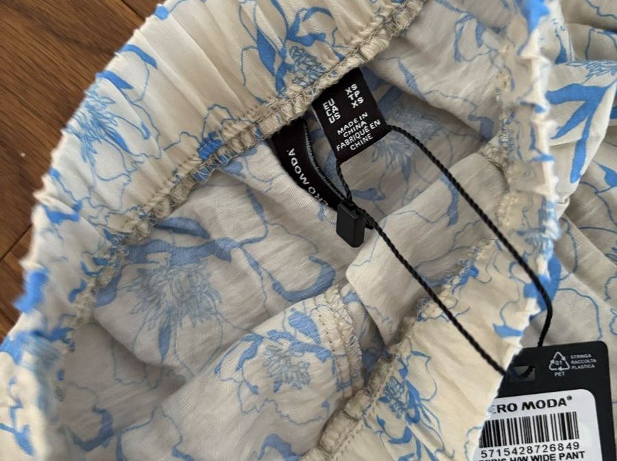 Vero Moda Pantaloni: Vero Moda Hose XS – Nuovo e nell'imballaggio originale da Buchrain venduto da Ham2383 2