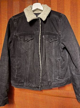 Gefütterte Levi’s Jacke