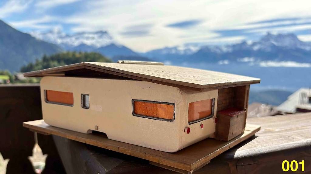 Kits de montage: Maison et Chalet Suisse miniature – D'occasion à Leysin par StephaneBosch 1