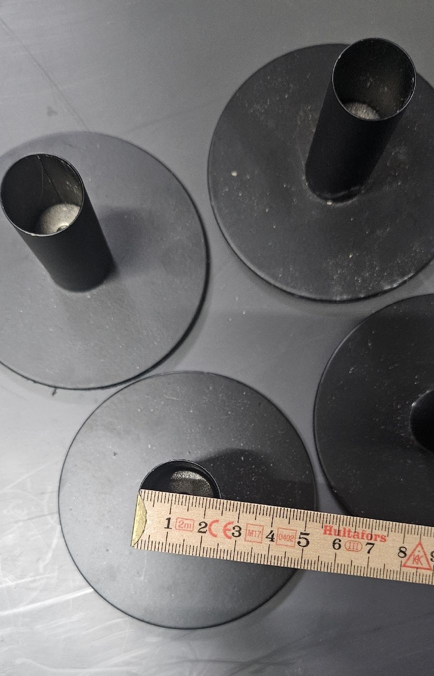 Portacandele: 4 Kerzenständer Stabkerzen – Usato da Stäfa venduto da cah_blj6 2