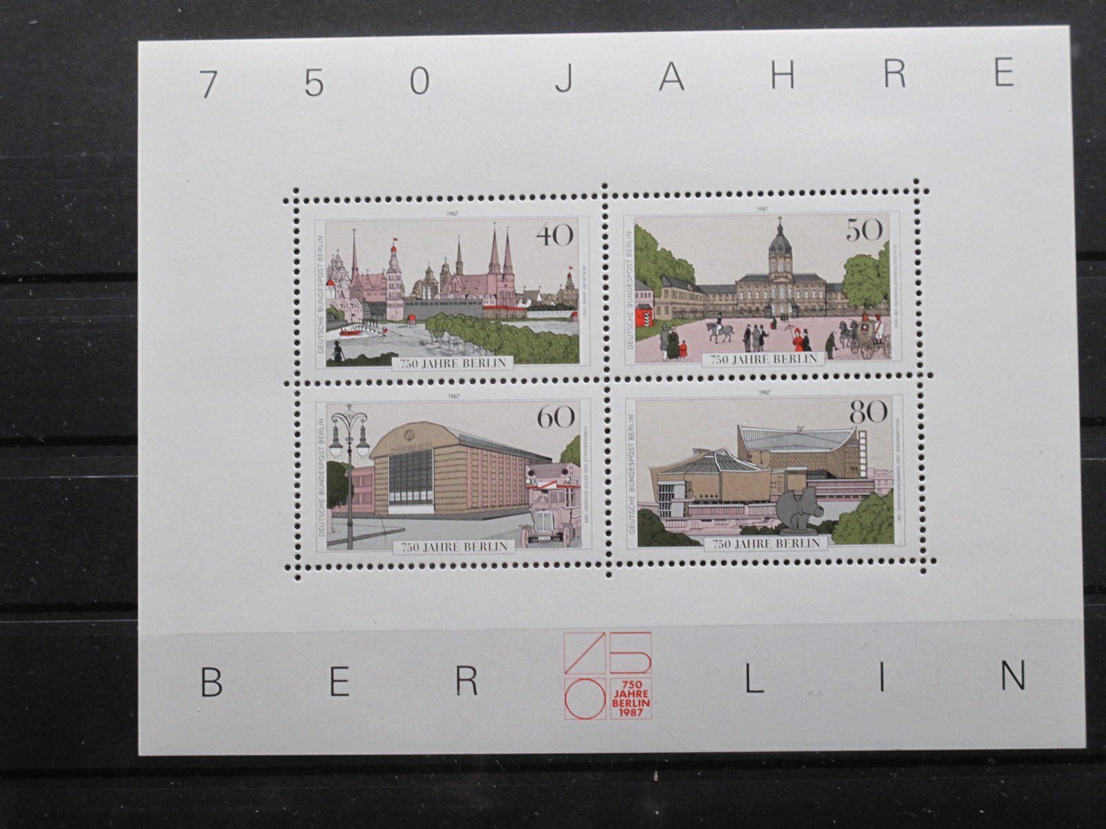 Tutti i francobolli: Berlin 1987 750Jahre Berlin Block ** – Usato da Wil SG venduto da fva01