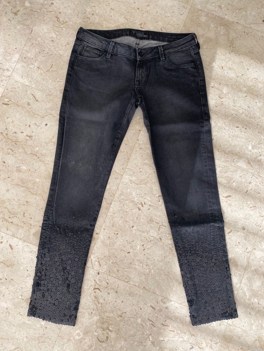 Guess Jeans: Jeans GUESS taglia 29 – Neu (gemäss Beschreibung) aus Locarno von Matic04