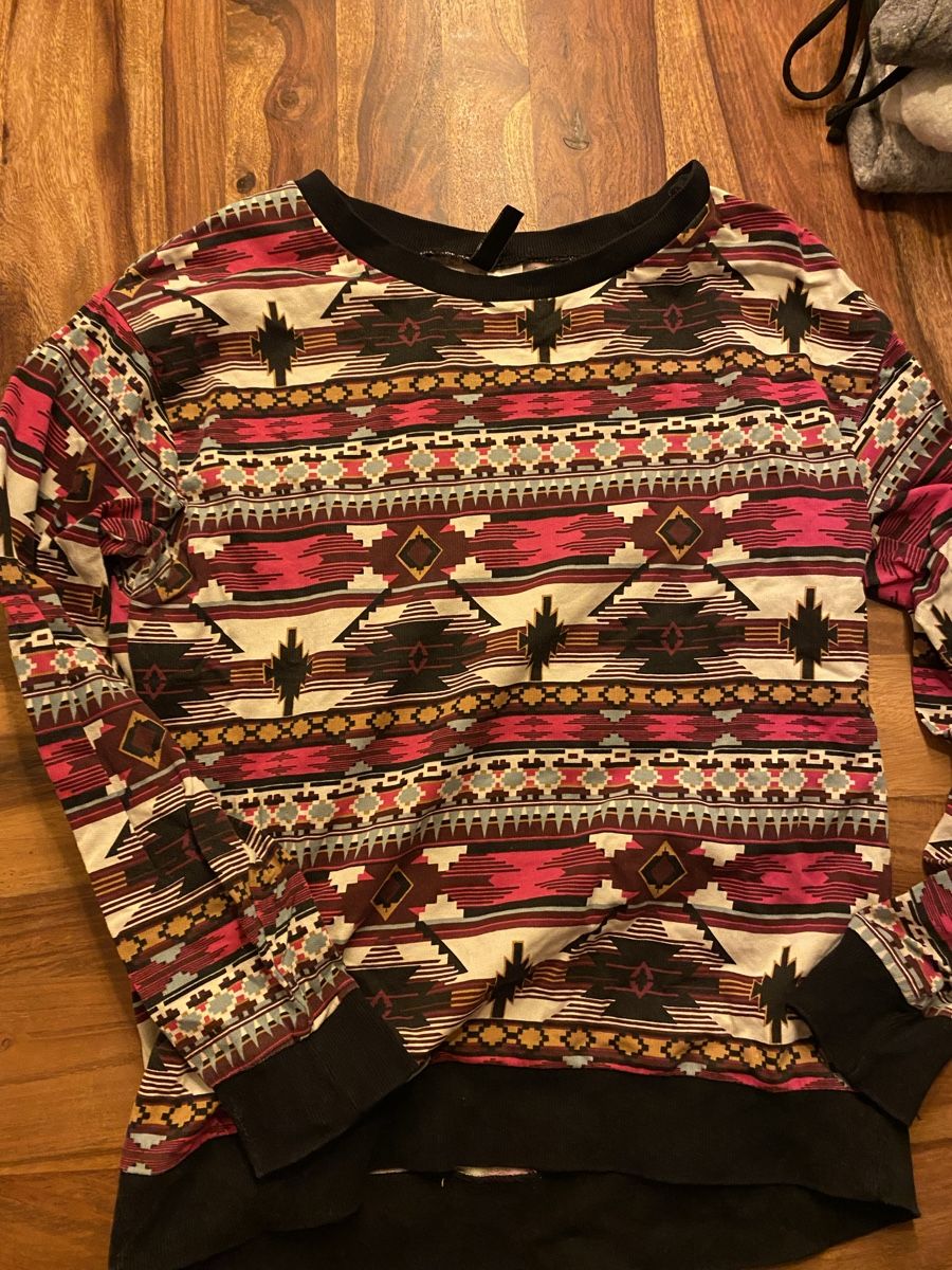 Pulls & Sweat-shirts: Pullover – D'occasion à Luzern par oli_6x2r
