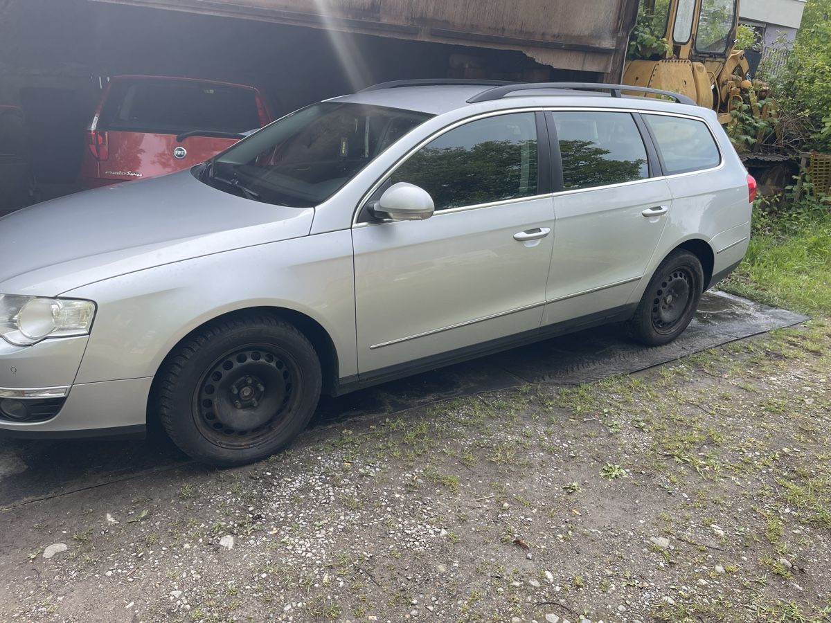 Automobili: Pasat b6  defekt motorr startet nicht – Usato da Muri AG venduto da alb_st26