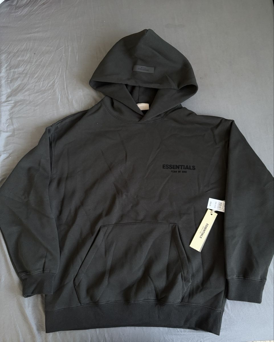 Fear of God Pullover & Sweatshirts: Sweat à capuche Essentials noir  – Neu (gemäss Beschreibung) aus Le Lignon von hzrl