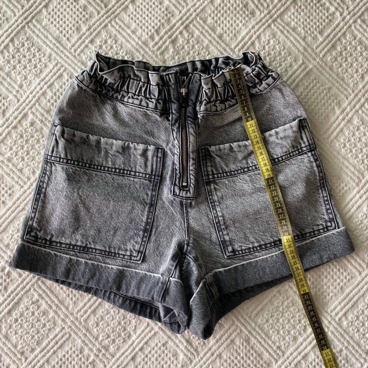 Replay Pantaloni: Replay Denim-Shorts Gr.26 – Usato da Dietikon venduto da Ur-ga64 3