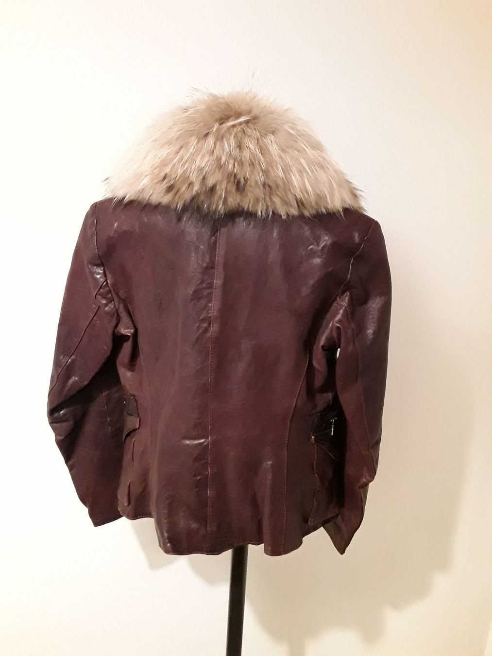 Giacche: Leder jacke – Usato da Brugg AG venduto da Ljubinka0410 1