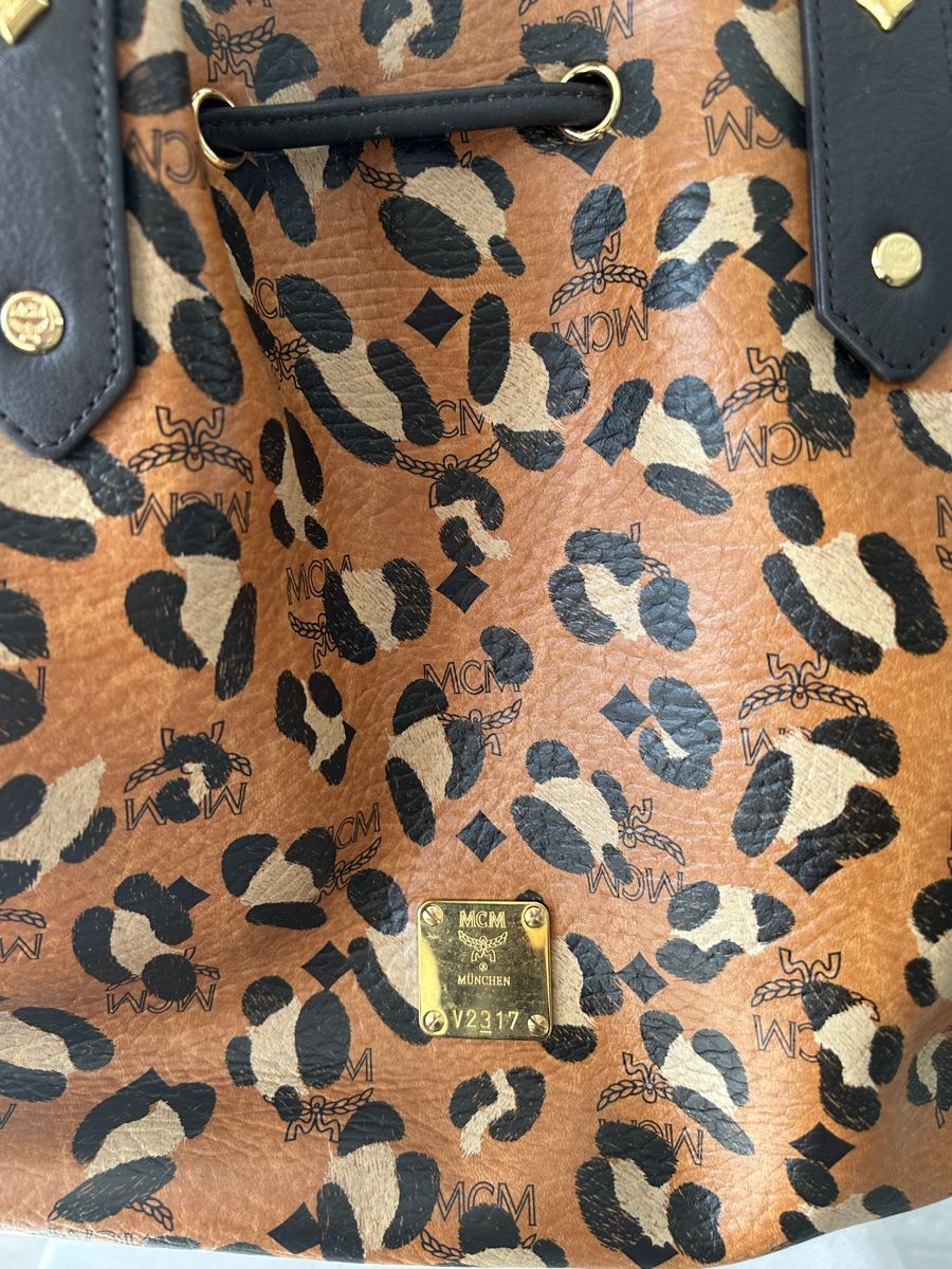 Mcm Borse da donna: MCM Original Bucket Tote Bag – Usato da Tägerwilen venduto da jna_5zmg 3