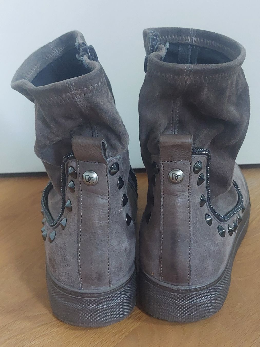 AGL Damenschuhe: AGL Stiefeletten 36 – Gebraucht aus Münchenstein von luksack 4