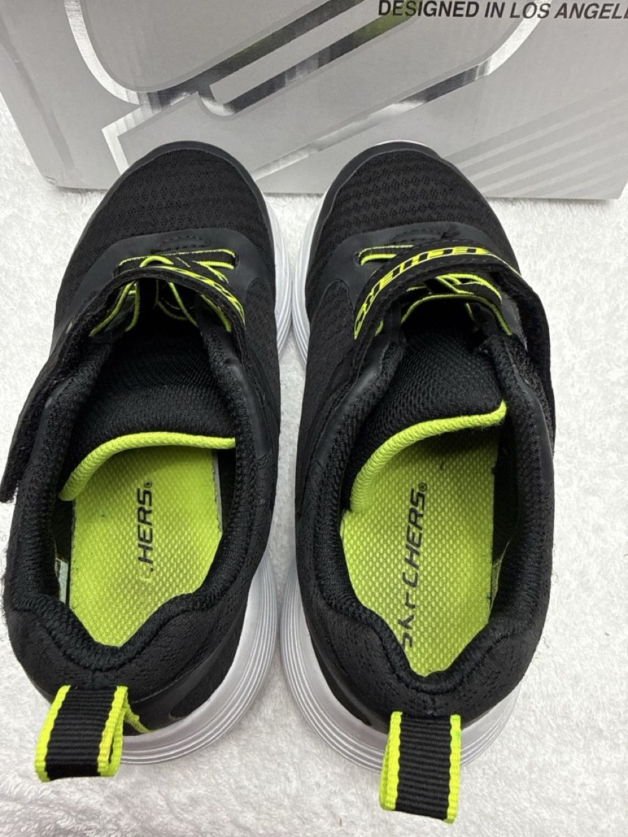 Skechers Herrenschuhe: Baskets Skechers noires et vertes taille 30  – Gebraucht aus Chenens von anasantos90 3
