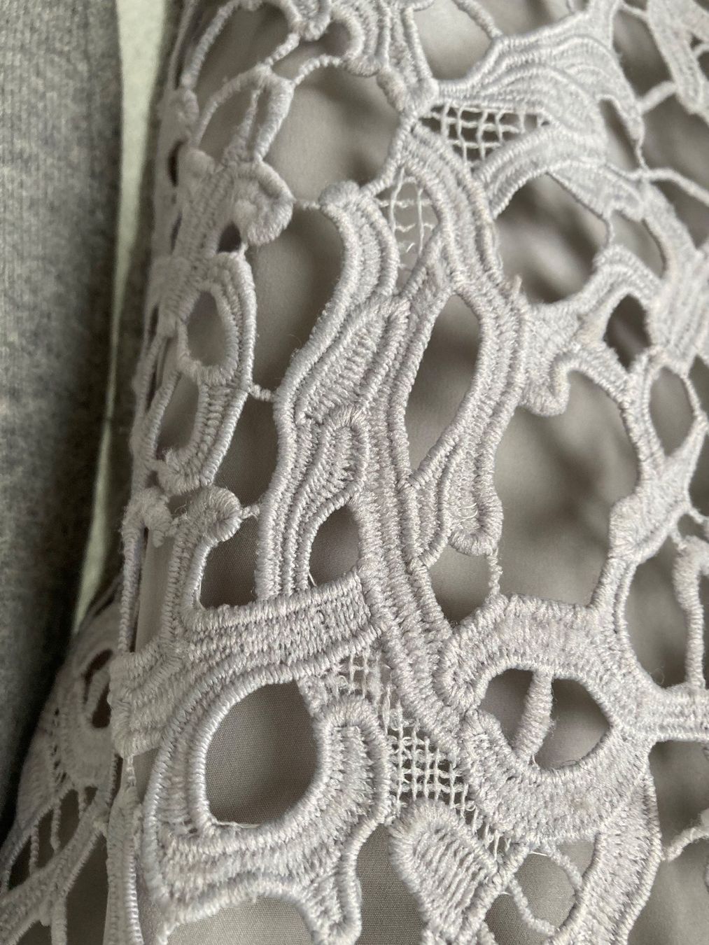 Luisa Cerano Maglioni & Felpe: Luisa Cerano Pullover 36/Schurwolle/Seide/Cashmere/hellgrau – Usato da Berneck venduto da Ordnung2021 3