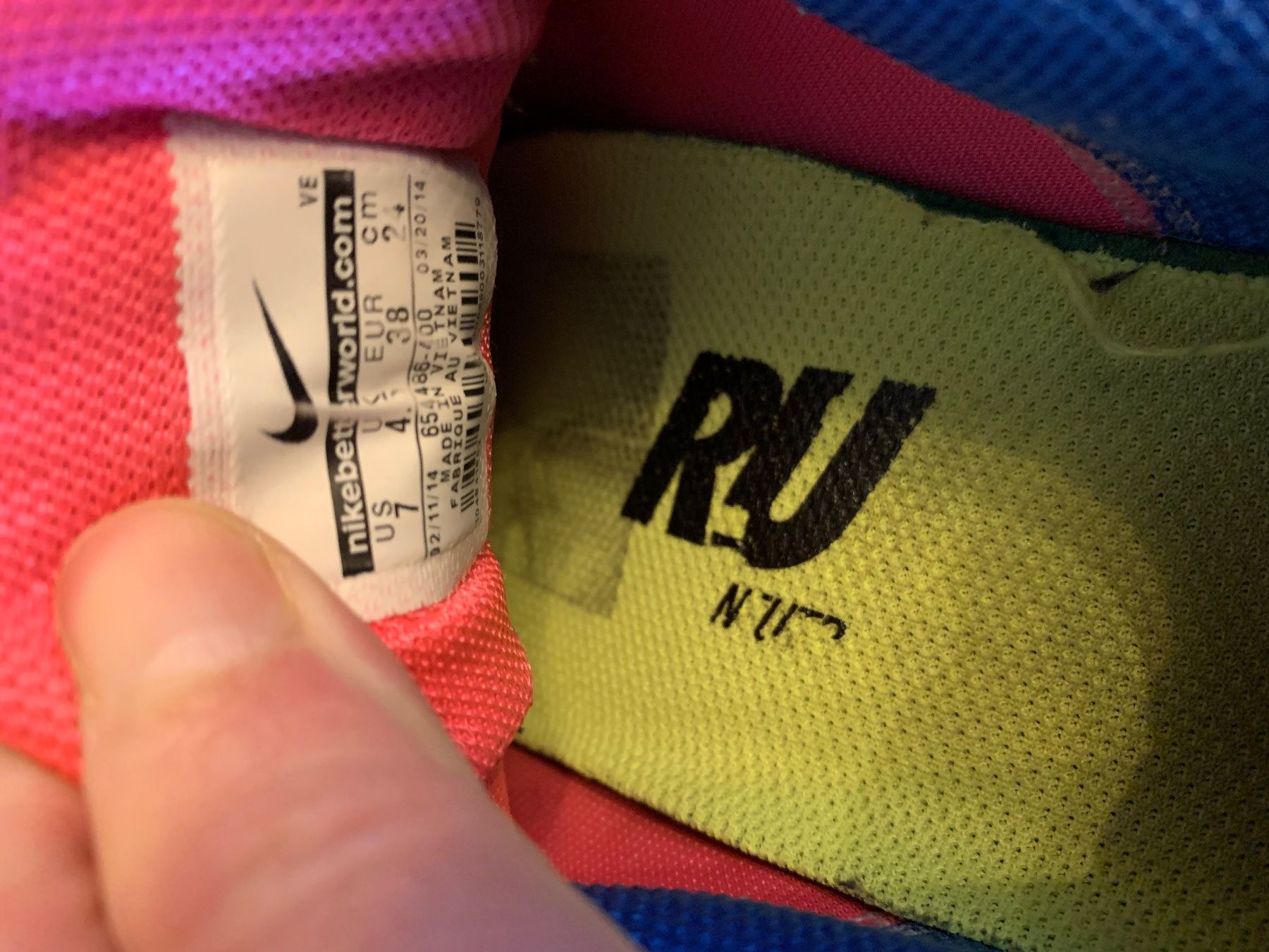 Nike Chaussures femmes: Nike 38 – D'occasion à Rochefort par runeii 2