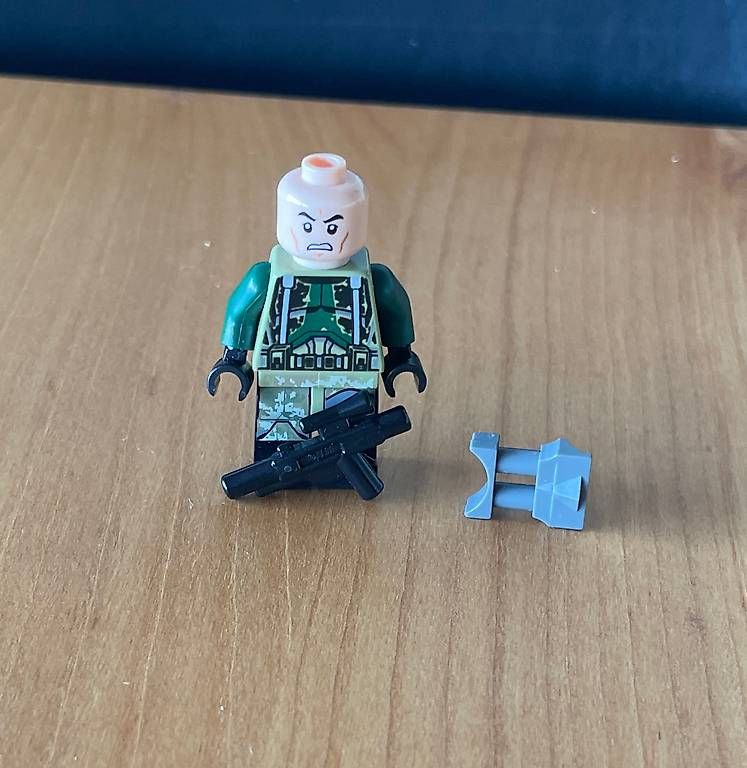 Spielzeuge: LEGO Star Wars Commander Gree – Gebraucht aus Hünenberg See von zwy_g89y 1