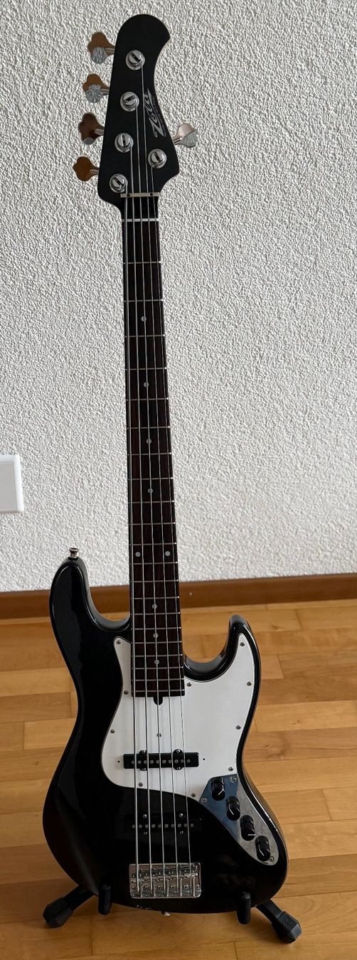 Strumenti musicali: ZOLA 5-String Bass – Usato da Eppenberg venduto da Henryman21 1