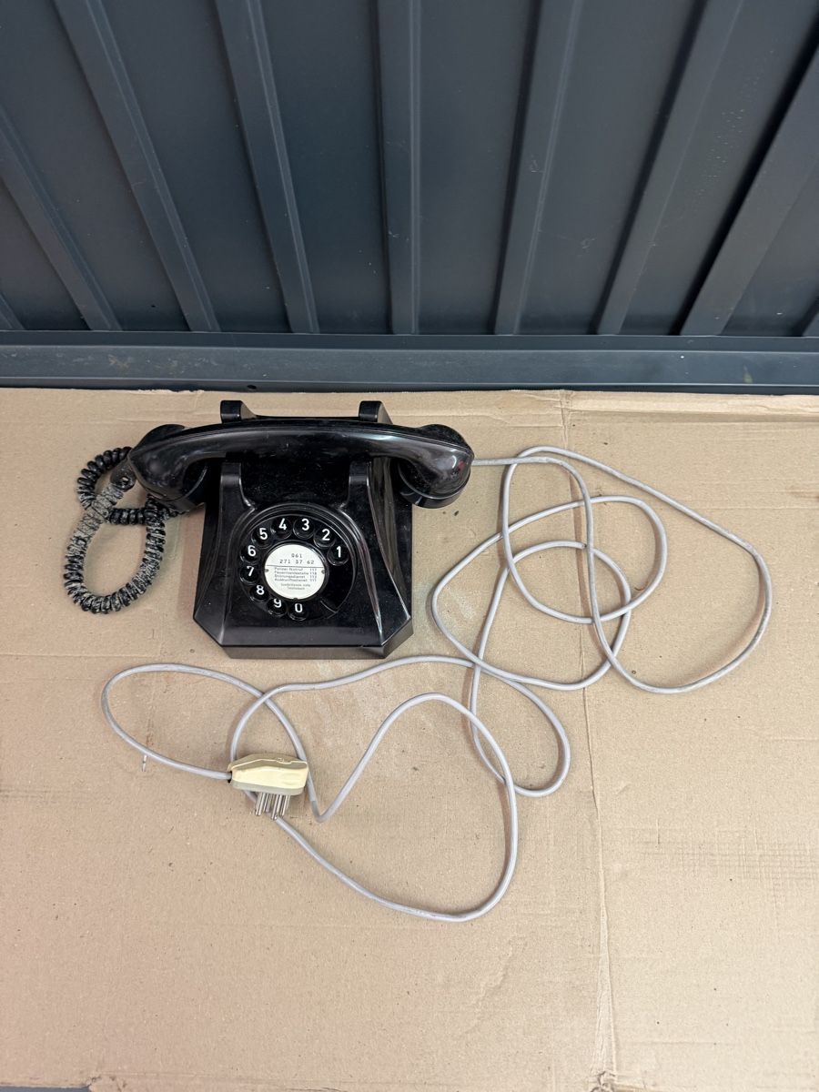 Telefone: Altes Wählscheibentelefon schwarz Vintage Rarität – Defekt aus Kreuzlingen von Roller-Werkstatt 1