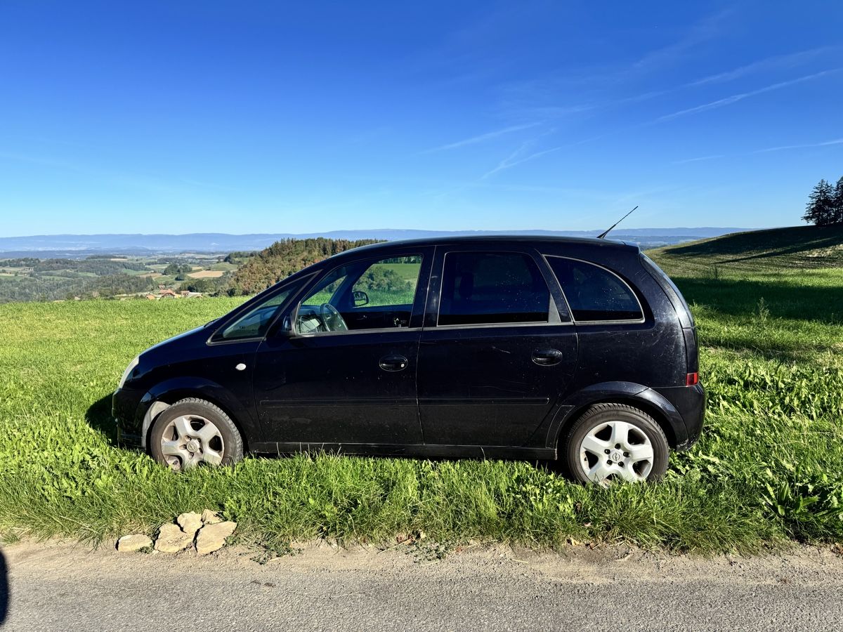 Opel Automobili: Opel Meriva 1.8  – Usato da Oberbalm venduto da Cle12 3