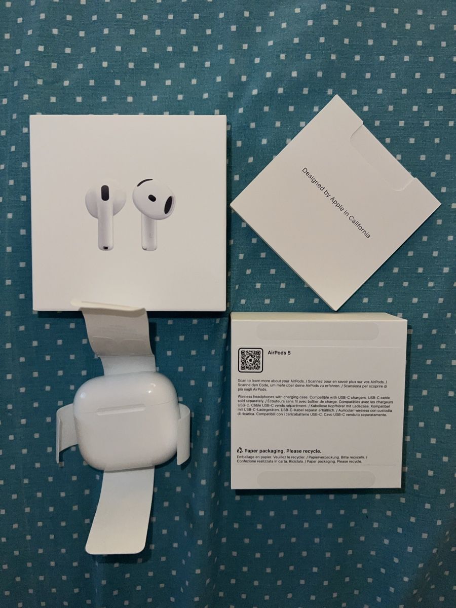 Apple Kopfhörer: AirPods 5 ANC – Neu und originalverpackt aus Lausanne von luciano_RIC1