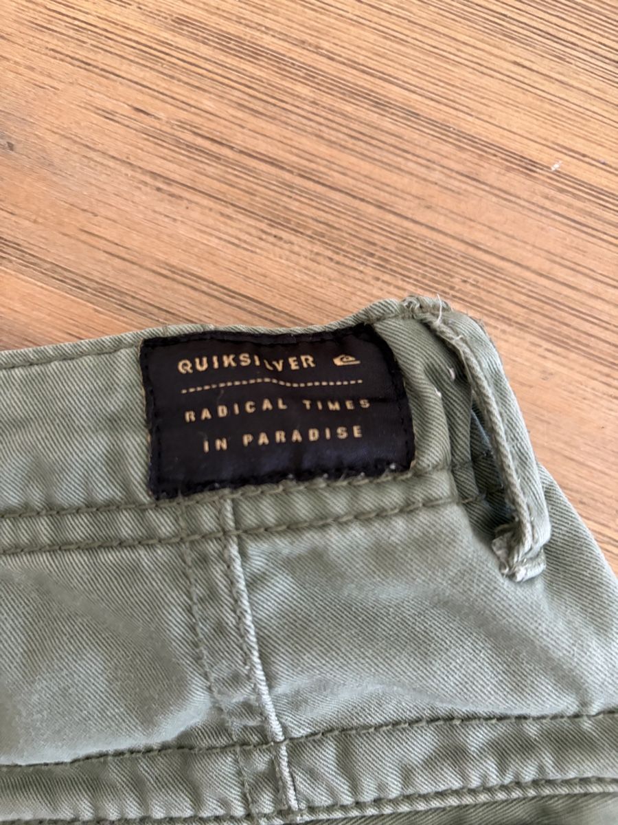 Quiksilver Pantaloni: Short cargo Quiksilver kaki taille 140 – Nuovo (secondo la descrizione) da Sion venduto da Nelsonkatz 4