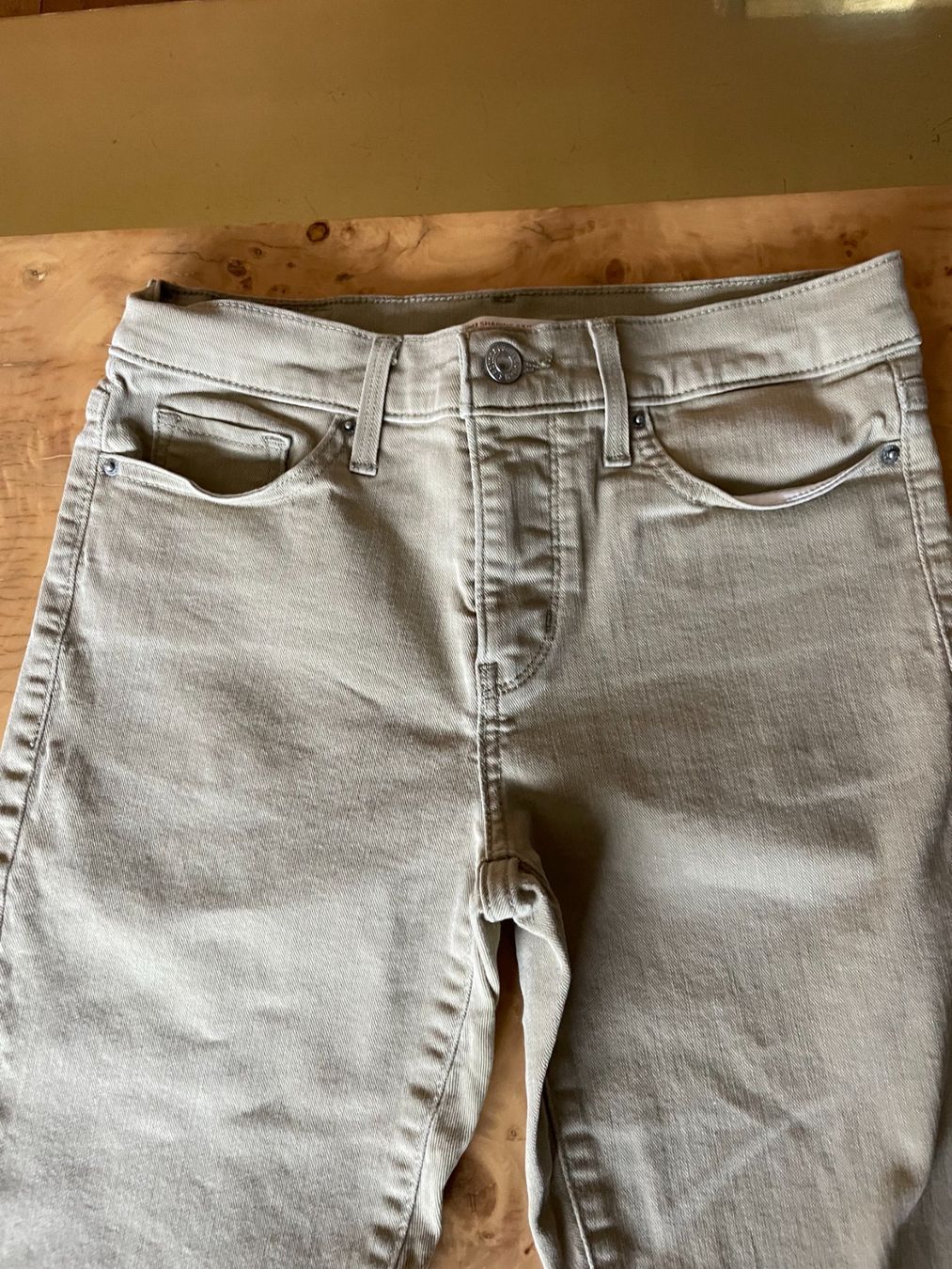 Levi's Jeans: LEVI's in sand color, size 26/30. – Usato da Crans VD venduto da RM0709 1