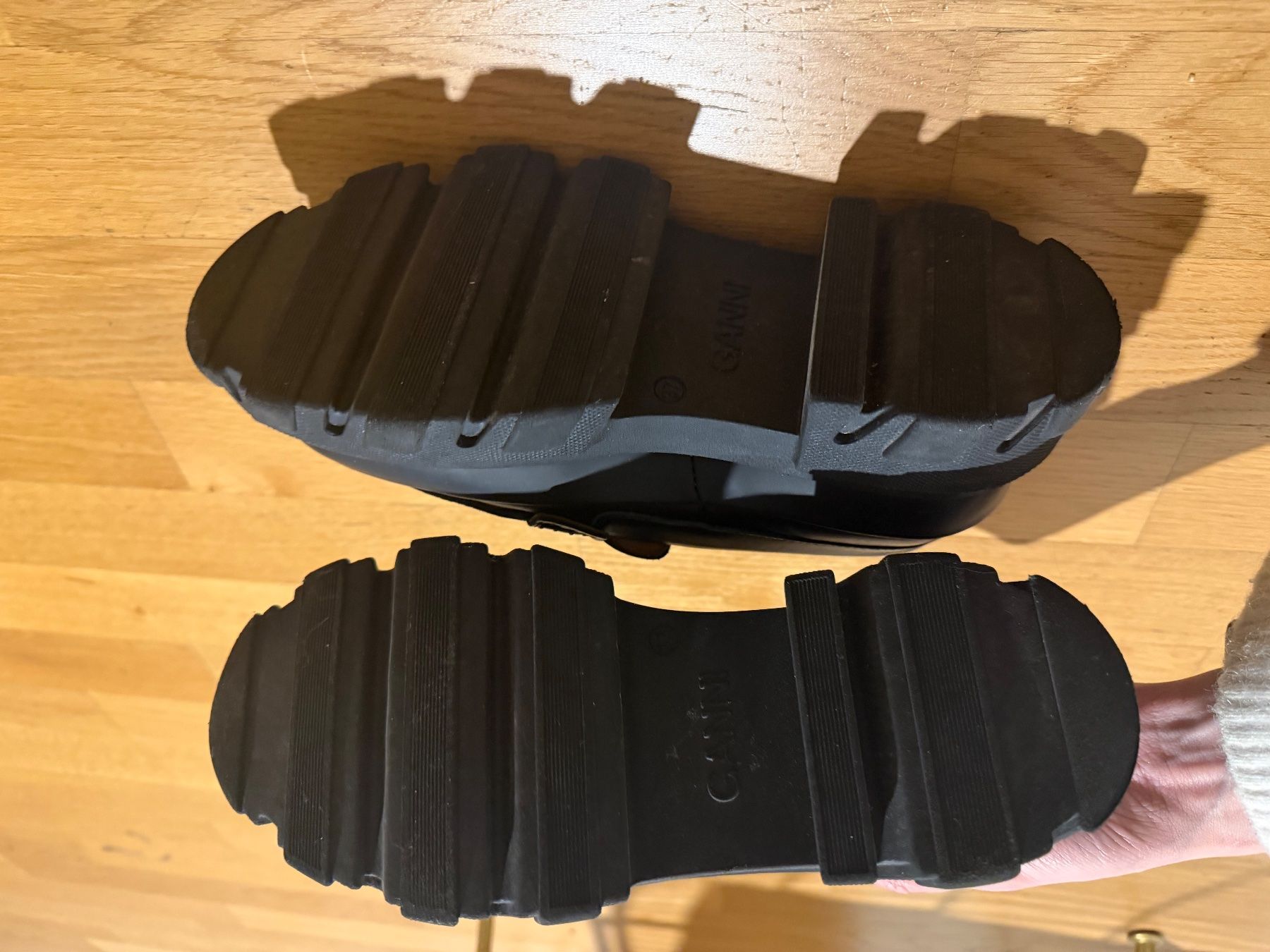 Ganni Scarpe da donna: Mocassins Ganni – Usato da Neuchâtel venduto da tamd 8