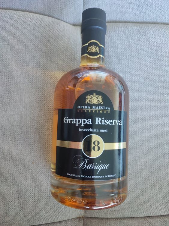 Grappa Riserva 50cl (Neu und originalverpackt) in Waltenschwil für CHF ...