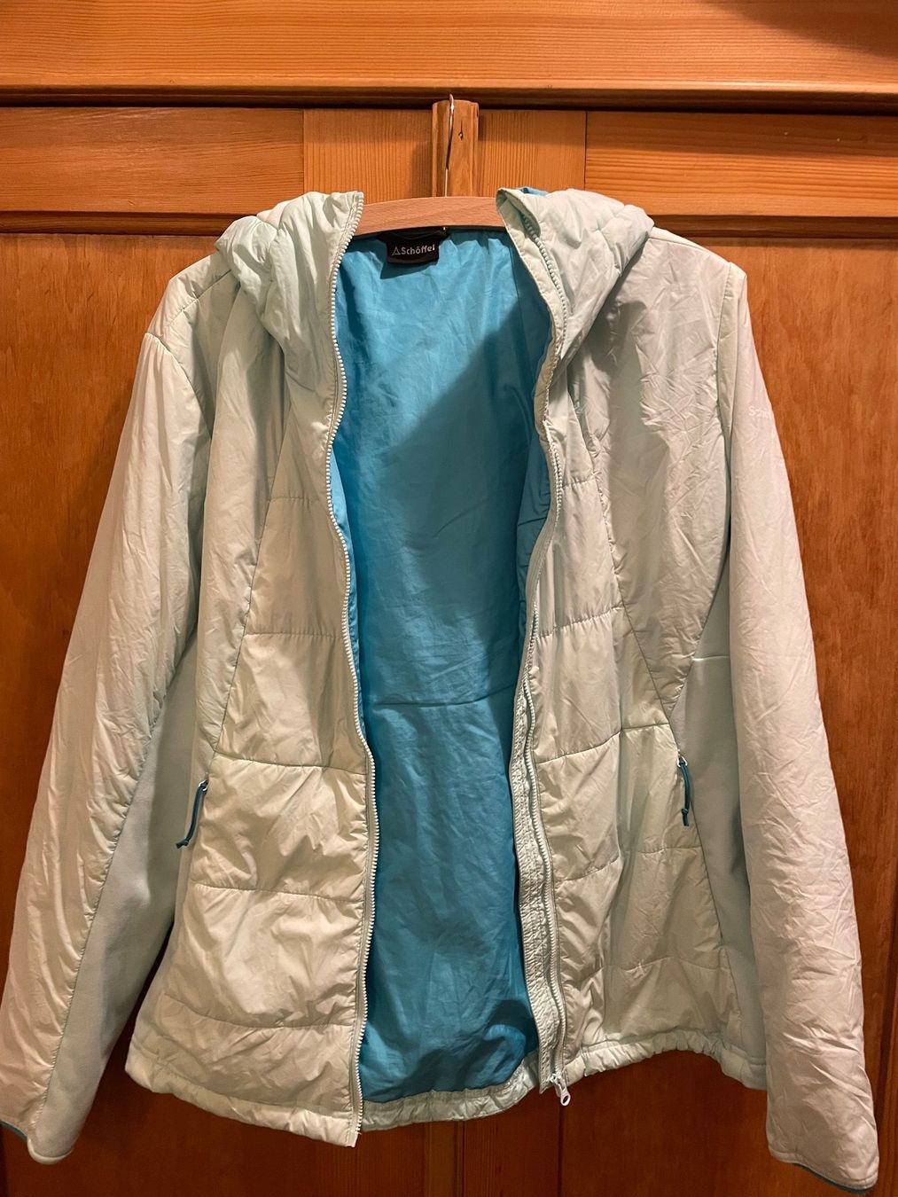 Schoeffel Jacken: Schöffel Isolationsjacke hellblau mit Kapuze, Gr. 44 – Gebraucht aus Uster von jelk 5