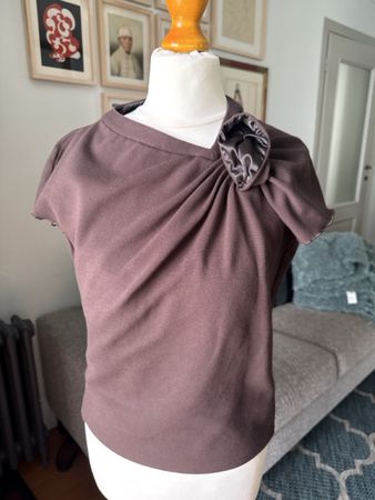 Armani T-Shirt – Grösse 36 (CH)