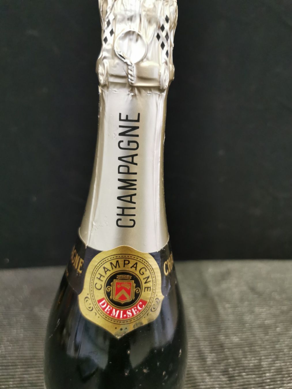Bevande alcoliche: CHAMPAGNE COLLIGNY RESERVE ANCIENNE BOUTEILLE – Nuovo (secondo la descrizione) da Genève venduto da Leboucheoreilles 1