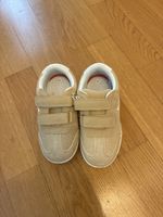 Schuhe für Kinder 28