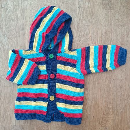 Strickjacke Grösse 56