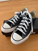 Neuwertige Converse Sneakers low schwarz