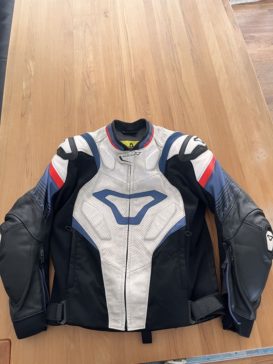 Lotti di vestiti: Motorradcombi (2 Teiler)  – Usato da Landquart venduto da ste_r9jt