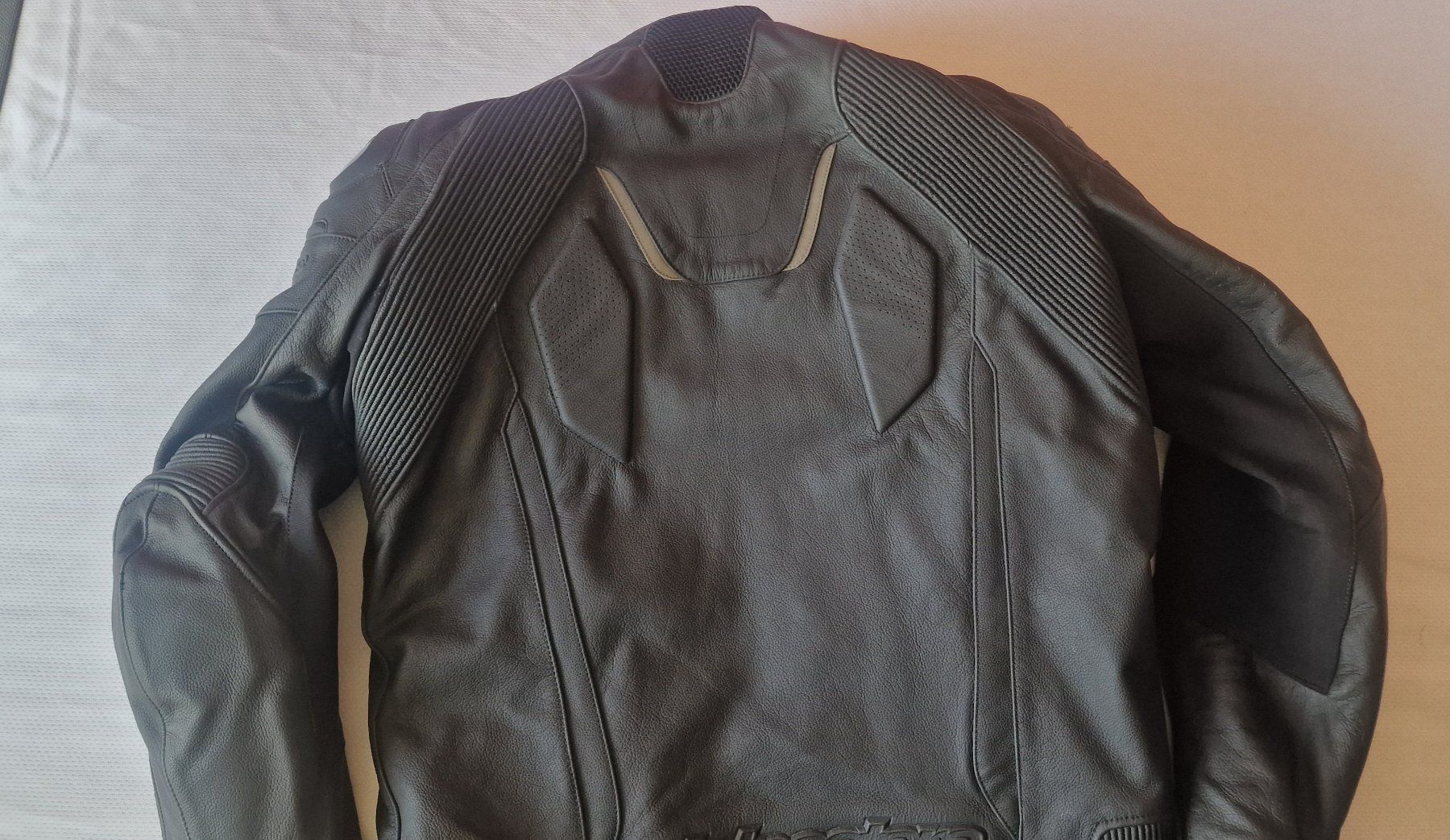 Alpinestars Giacche: Alpinestars Mottorrad Jacke Gr 52 – Usato da Emmen venduto da Annajulia2003 1