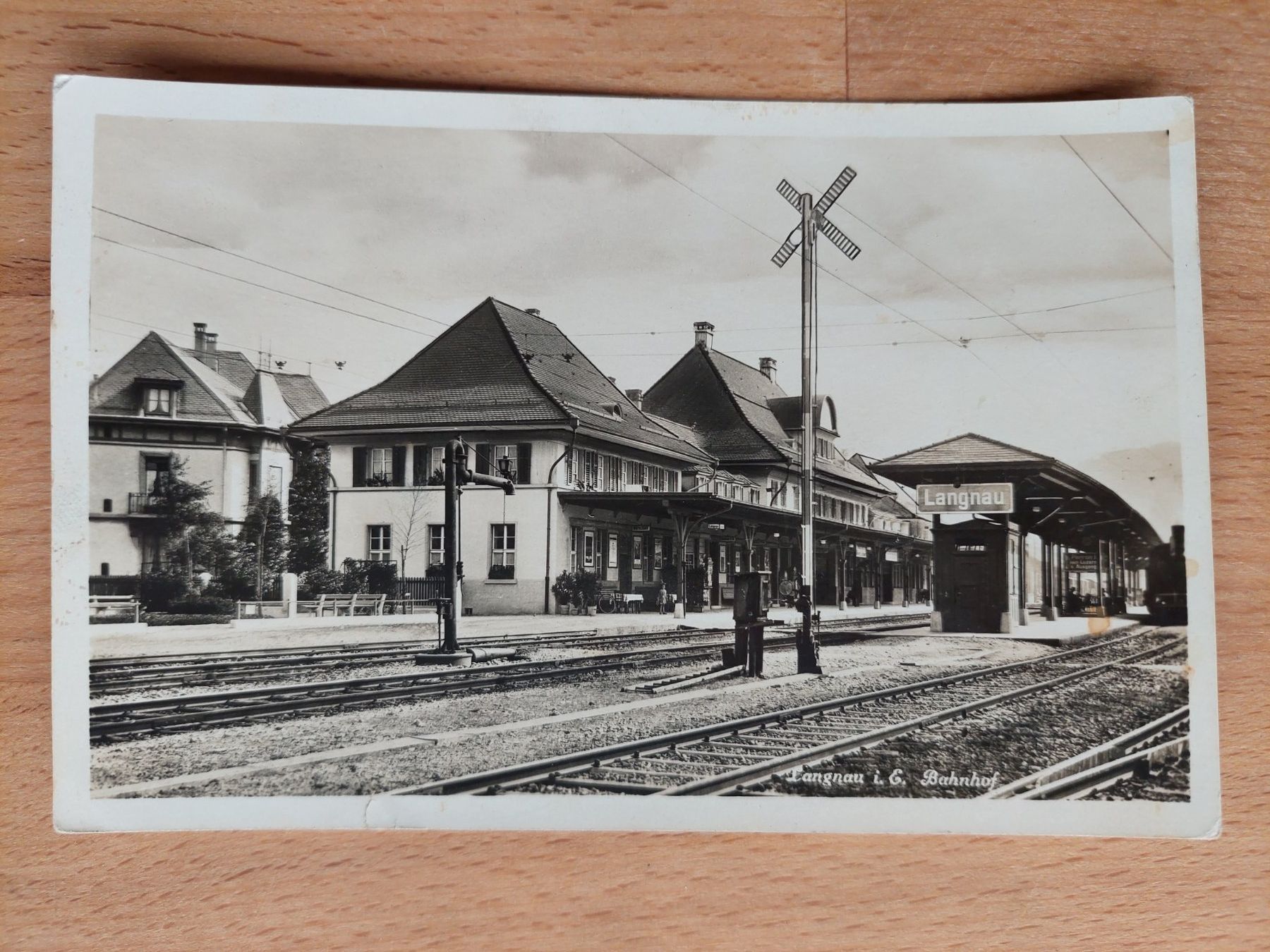 Cartoline postali: AK Langnau im Emmental Bahnhof – Usato da Obfelden venduto da Foto_Bild_Kunst_Buch