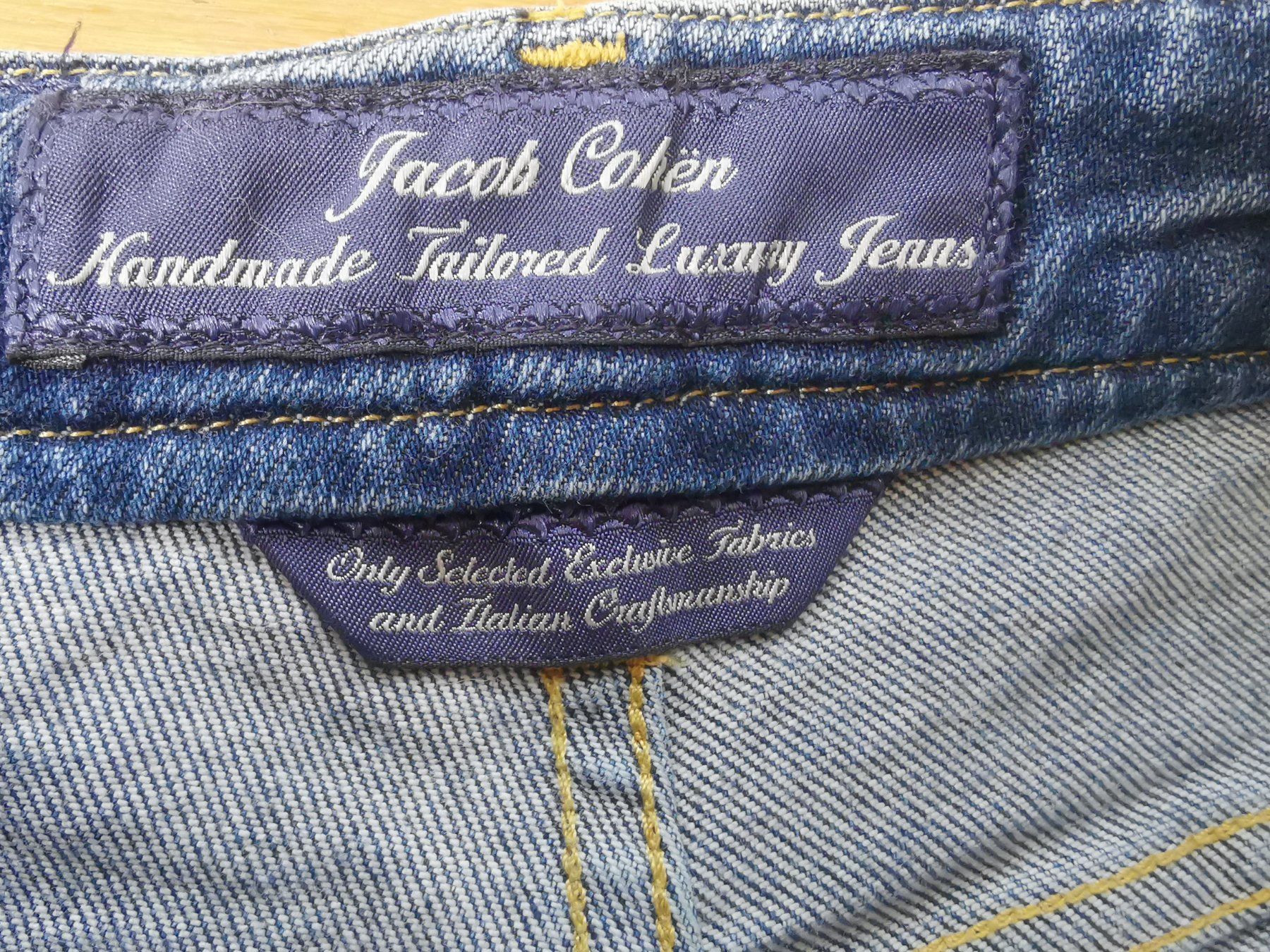 Jeans: Jacob Cohen Jeans – Gebraucht aus Uerikon von pink_flamingo 4