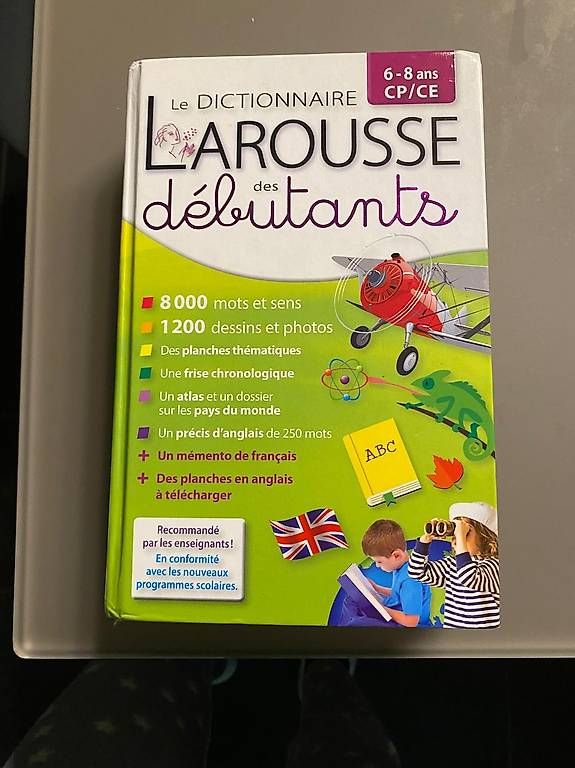 Libri: Larousse des débutants – Usato da Chemin venduto da Sophiepittier