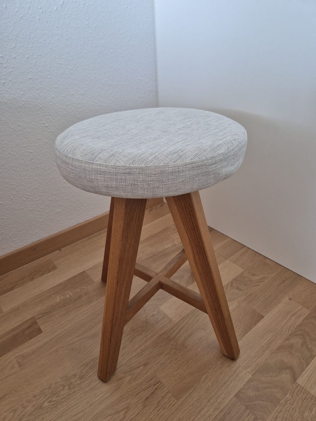 Tabourets: Hocker – D'occasion à Fischbach-Göslikon par roger301272