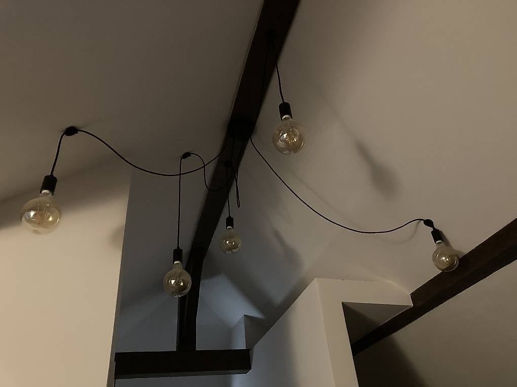 Lustres & lampes de plafonds: Plafonnier de type "araignée" - 5 ampoules à filament – D'occasion à Lausanne par ric_68ys 1