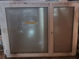 2x 🪟 Doppelflügelfenster Kunststoff, weiss Preis pro Stück.